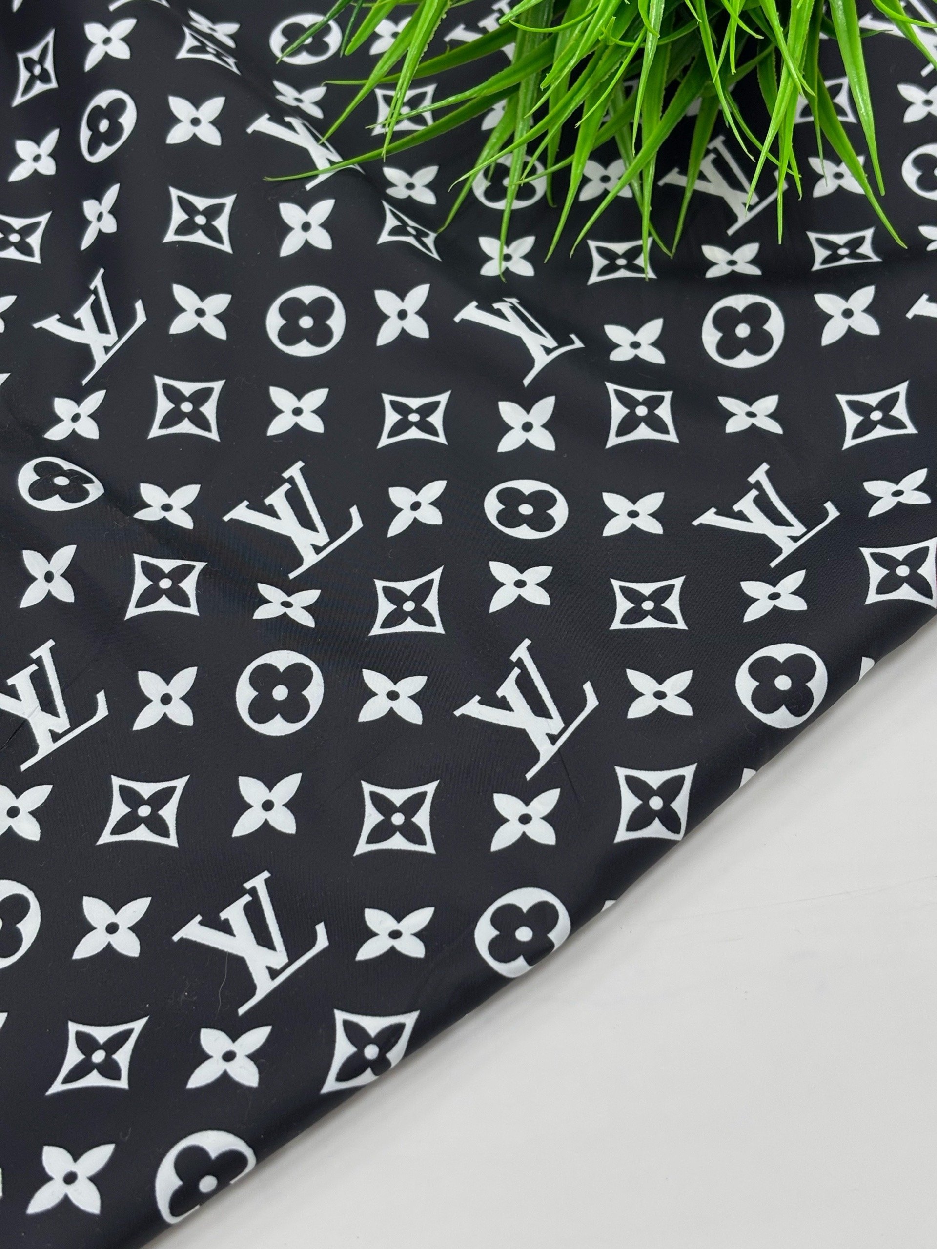Дюспо Louis Vuitton Black